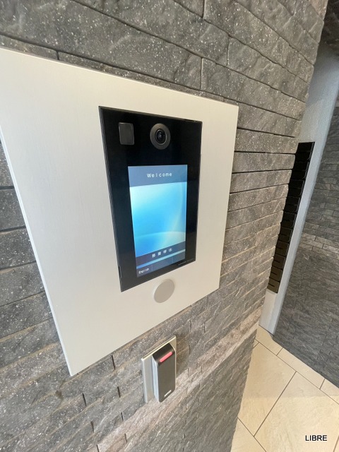 セキュリティ　最新オートロック！