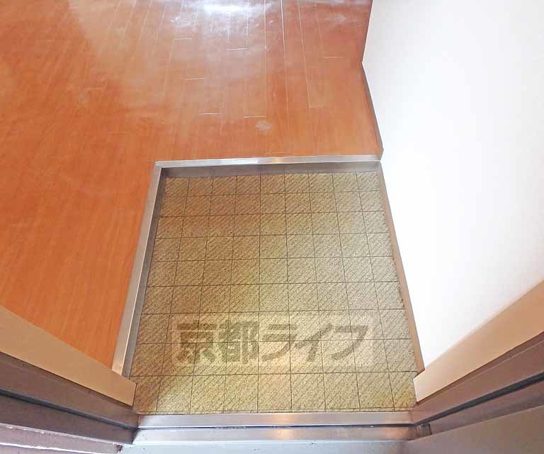 玄関　玄関です。