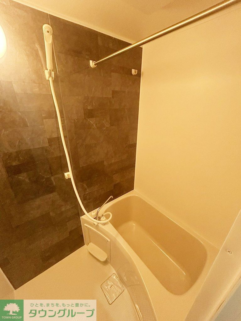 バス・シャワールーム　お問合せはタウンハウジングまで！※現地待合わせ相談可能