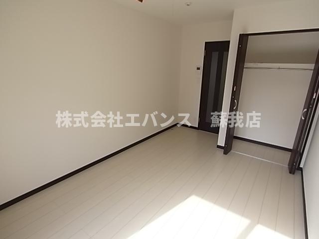 その他部屋・スペース　使い勝手のいい寝室です