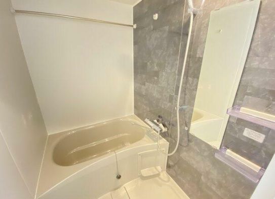 バス・シャワールーム　☆ゆったりくつろげるお風呂☆