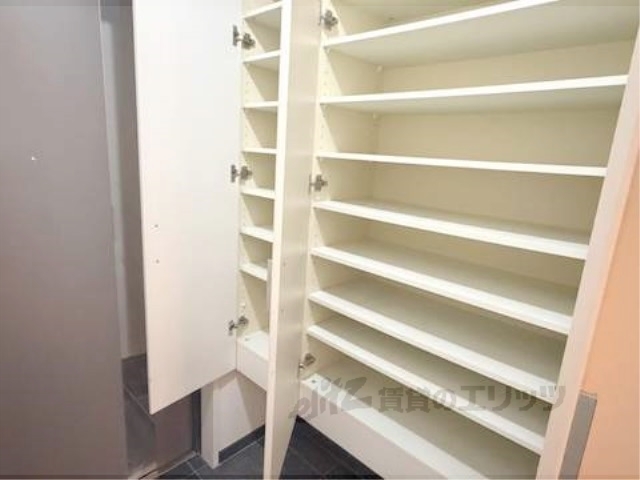 収納　下駄箱