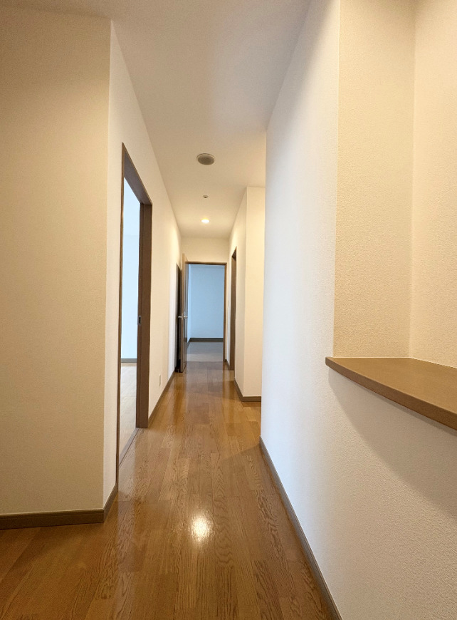 ロビー　※参考写真