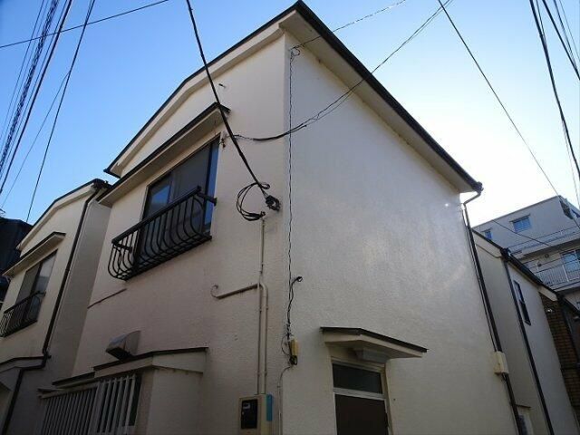 建物外観　お電話でお問い合わせを頂くとスムーズです♪