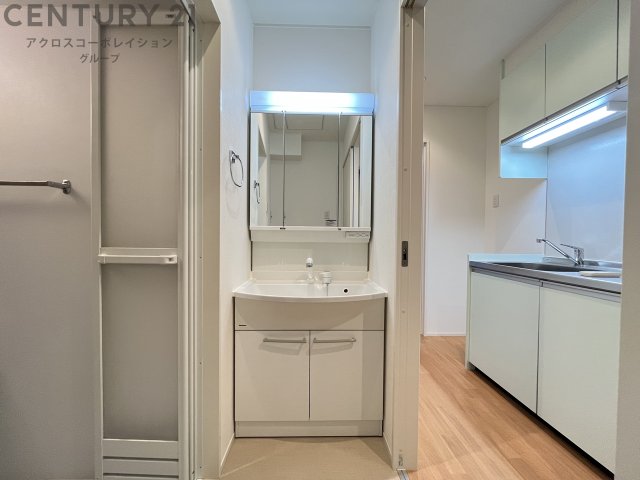 洗面設備　洗髪洗面化粧台付き♪