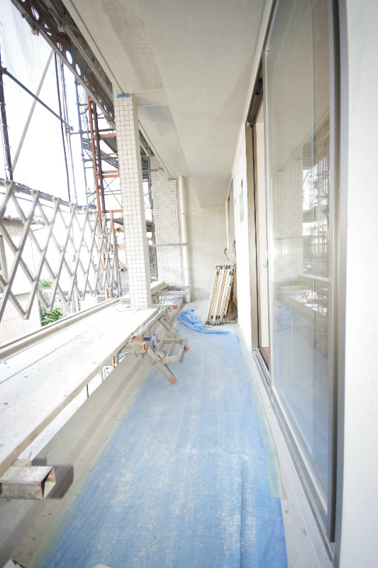 バルコニー　内観イメージ（現状優先）