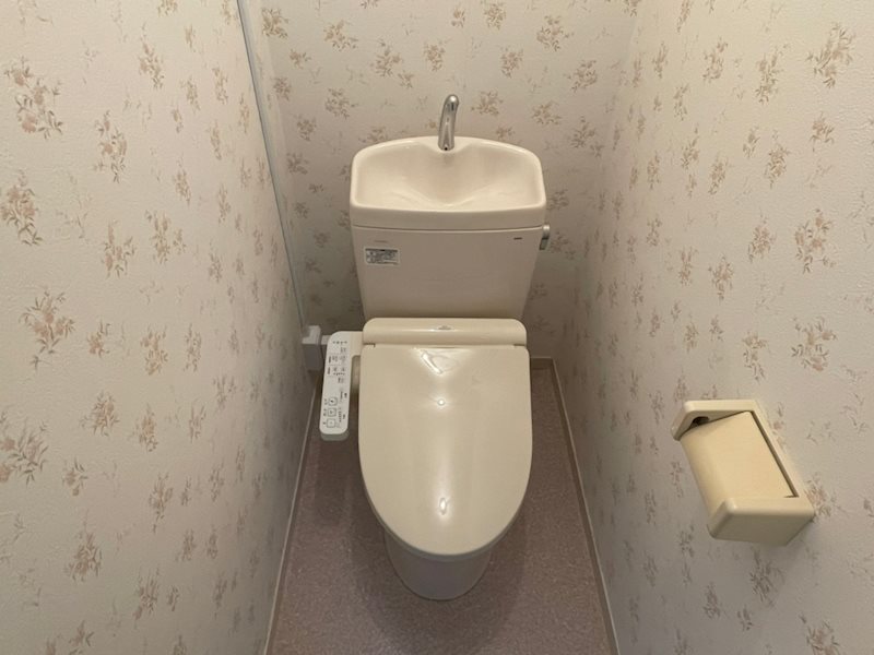 トイレ　別部屋参考