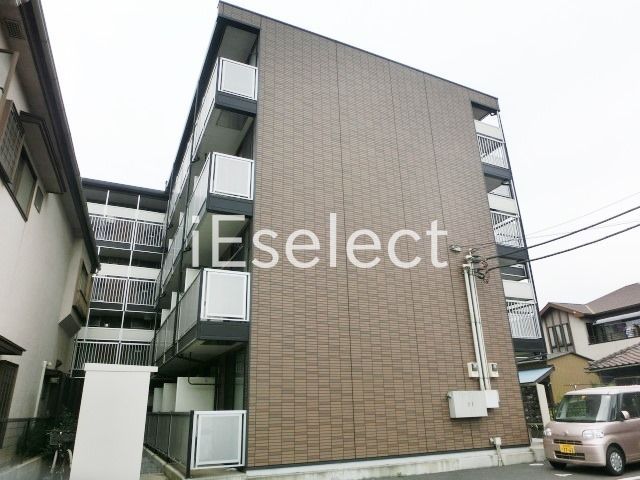 建物外観　近くにコンビニがあるので便利ですよ。