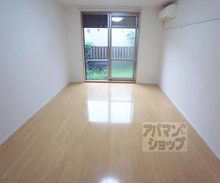 居室・リビング　洋室９帖です。