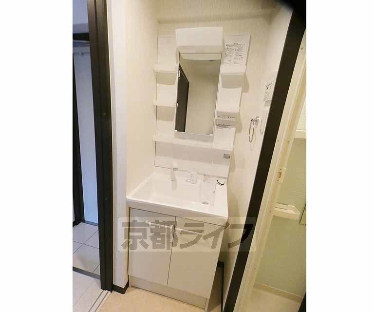 洗面設備　独立洗面台