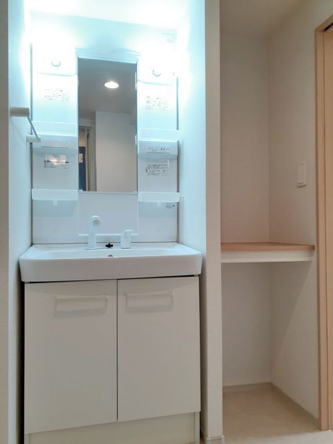 洗面設備　★忙しい朝に嬉しい独立洗面台★