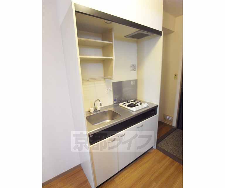 キッチン　１口のガスキッチンですね。