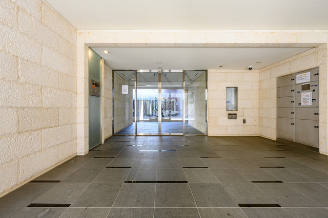 セキュリティ　オートロック完備