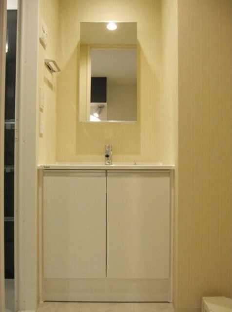 洗面設備　独立洗面台