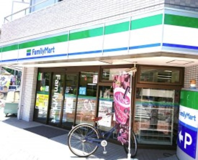 コンビニ　ファミリーマート中野江原町一丁目店（コンビニ）まで170m