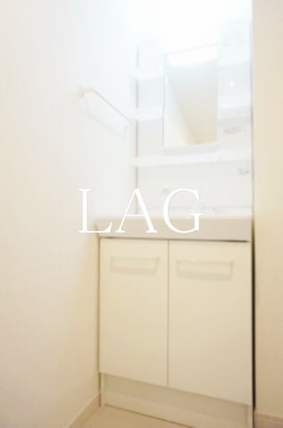 洗面設備　洗面台です。