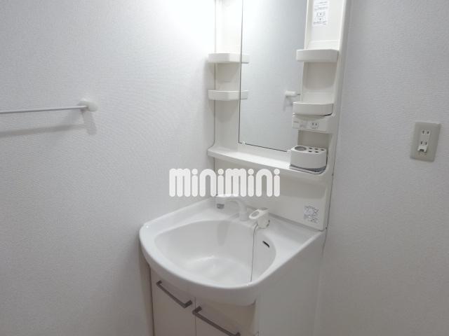 洗面設備　綺麗な洗面台