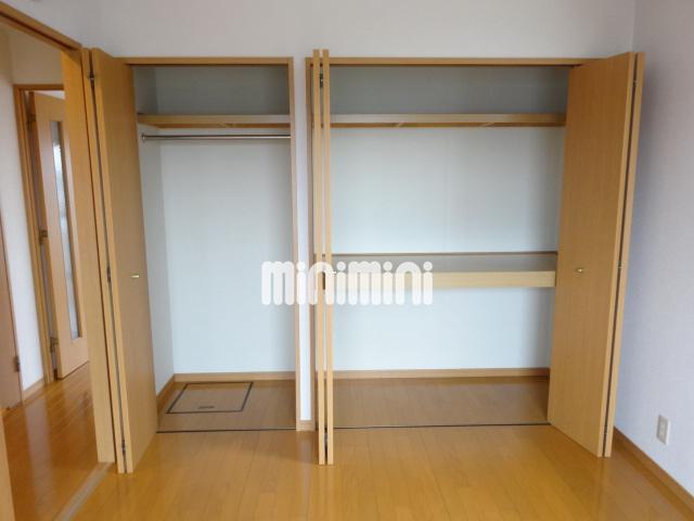 収納　たっぷり入る収納スペース