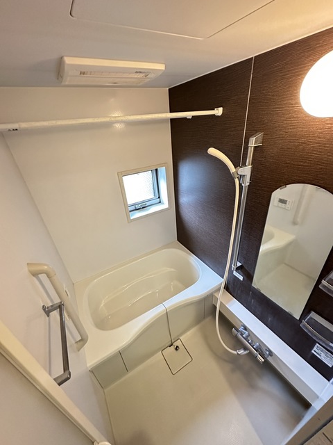 バス・シャワールーム　別部屋参考写真です