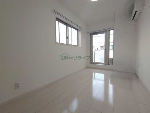 居室・リビング　別部屋参考写真