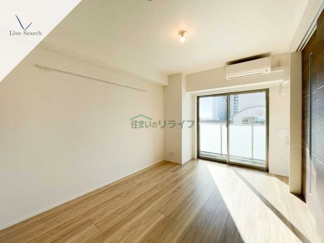 居室・リビング　別室参考画像です