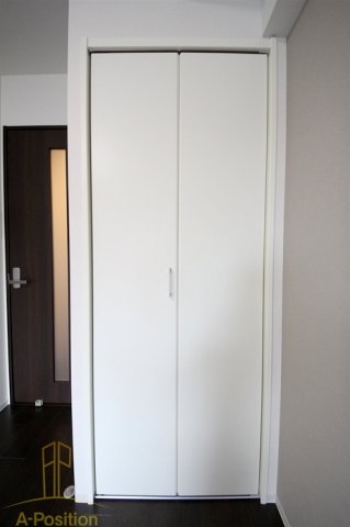 収納　レオンヴァリエ福島野田