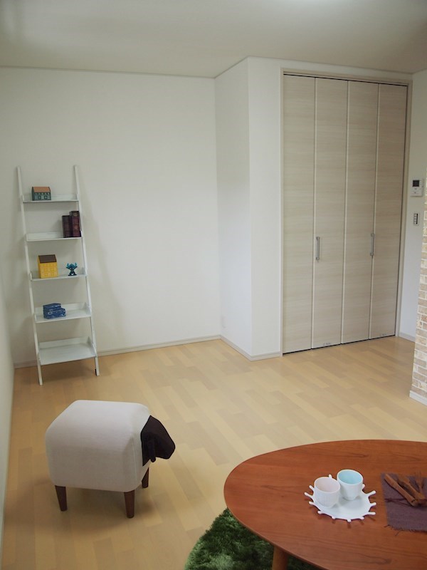 居室・リビング　※家具・小物は付きません。