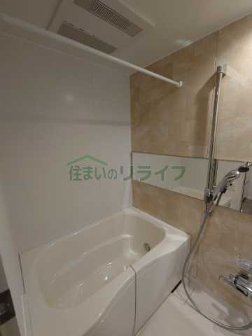 バス・シャワールーム　ＳＱＵＡＲＥ市谷河田町ｈｉｌｌｓｉｄｅ