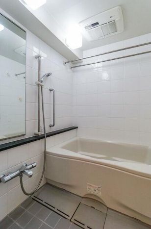 バス・シャワールーム　きれいなお風呂です☆