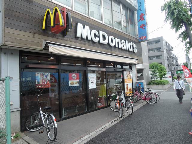 飲食店　マクドナルド 平和台駅前店（飲食店）まで374m