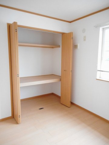 収納　こまごまとしたものを収納できそうですね