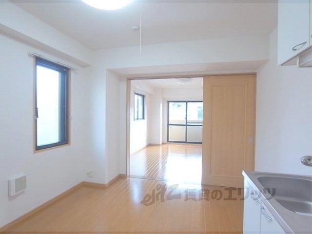 居室・リビング　居室