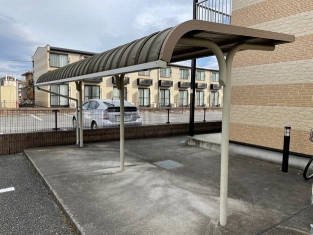 その他共有部分　屋根付き駐輪場