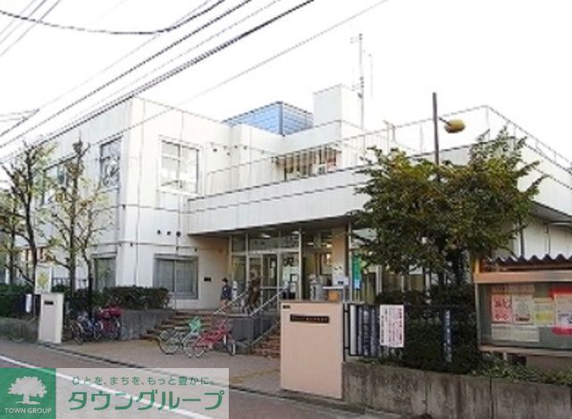 図書館　足立区立宮城コミュニティ図書館（図書館）まで2420m