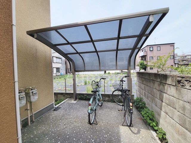 その他　駐輪場です。