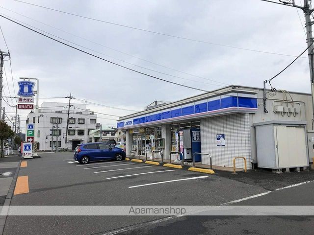 コンビニ　ローソン（コンビニ）まで574m