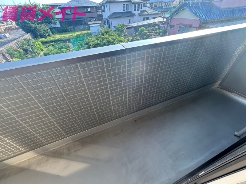 バルコニー　同物件別部屋のお写真です。