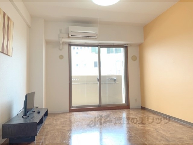 居室・リビング　洋室