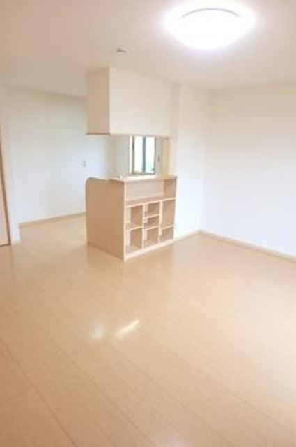 居室・リビング　ＬＤＫ１３．５帖