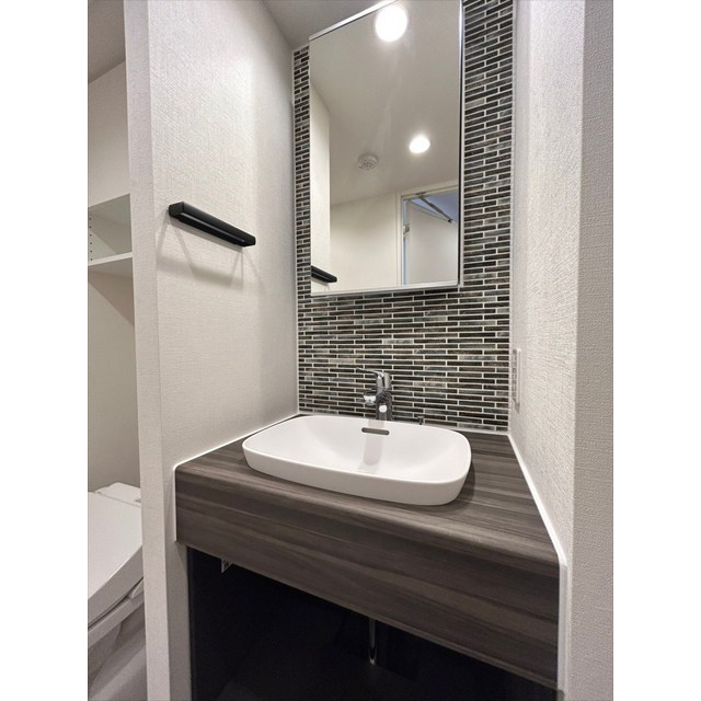 洗面設備　広い洗面スペース