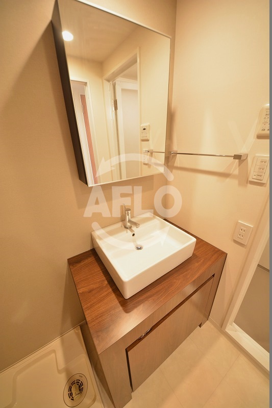 洗面設備　アーバネックス上町台　独立洗面台