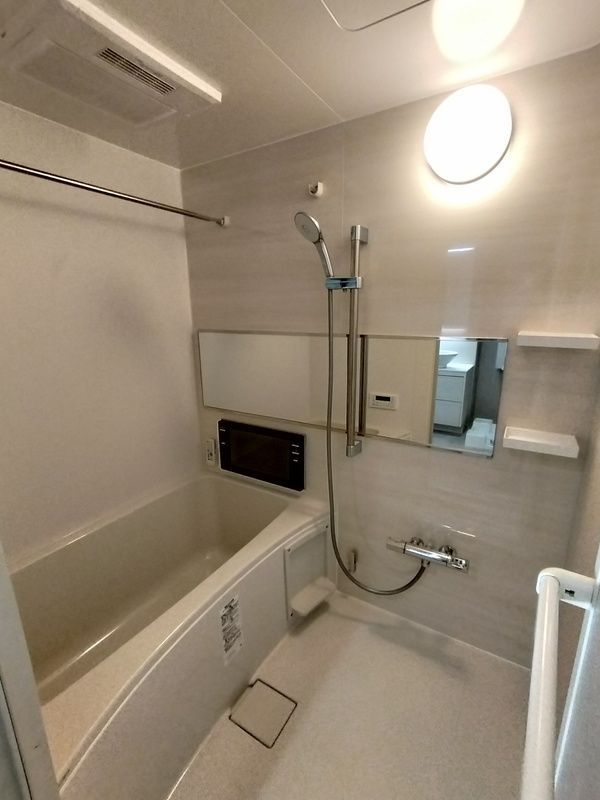 バス・シャワールーム　☆くつろげるお風呂☆