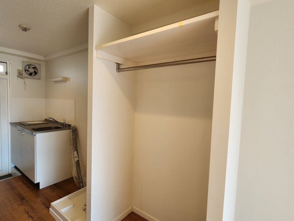 収納　造作クローゼット収納