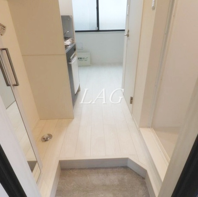 玄関　玄関です。