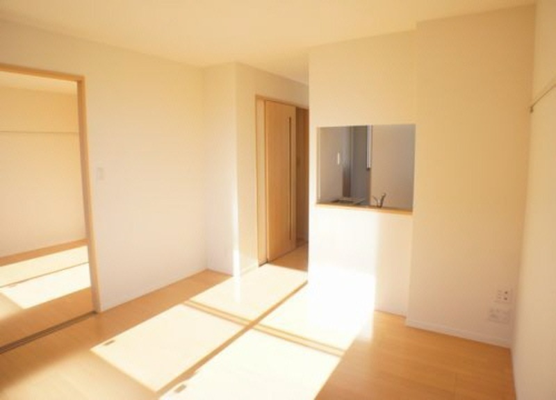 居室・リビング　図面と現状に相違がある場合には現状を優先