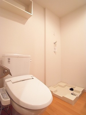 トイレ　落ち着いたトイレです