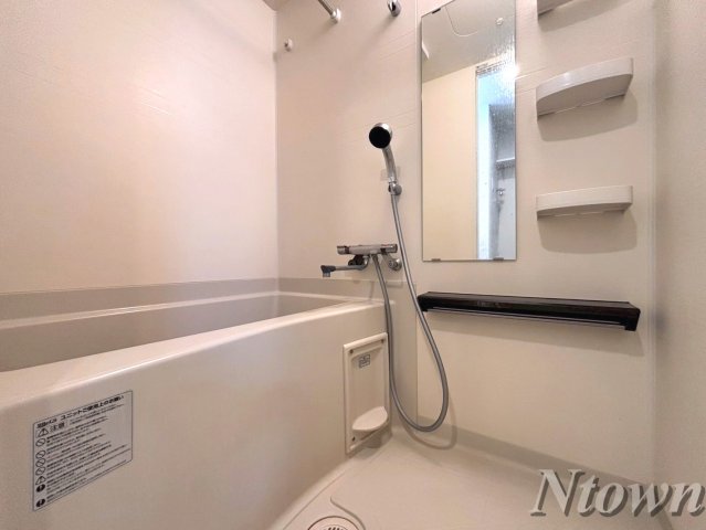 バス・シャワールーム　お風呂です