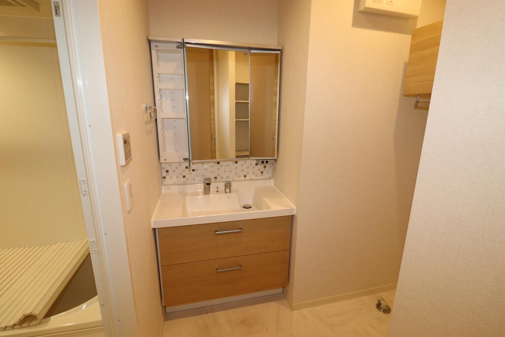 洗面設備　洗面台：別号室の写真