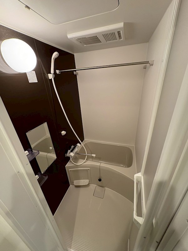 バス・シャワールーム　現況優先