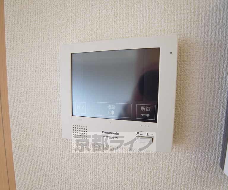 セキュリティ　オートロック、ＴＶモニターホン付きで防犯面も安心です。